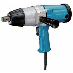   Makita 6906